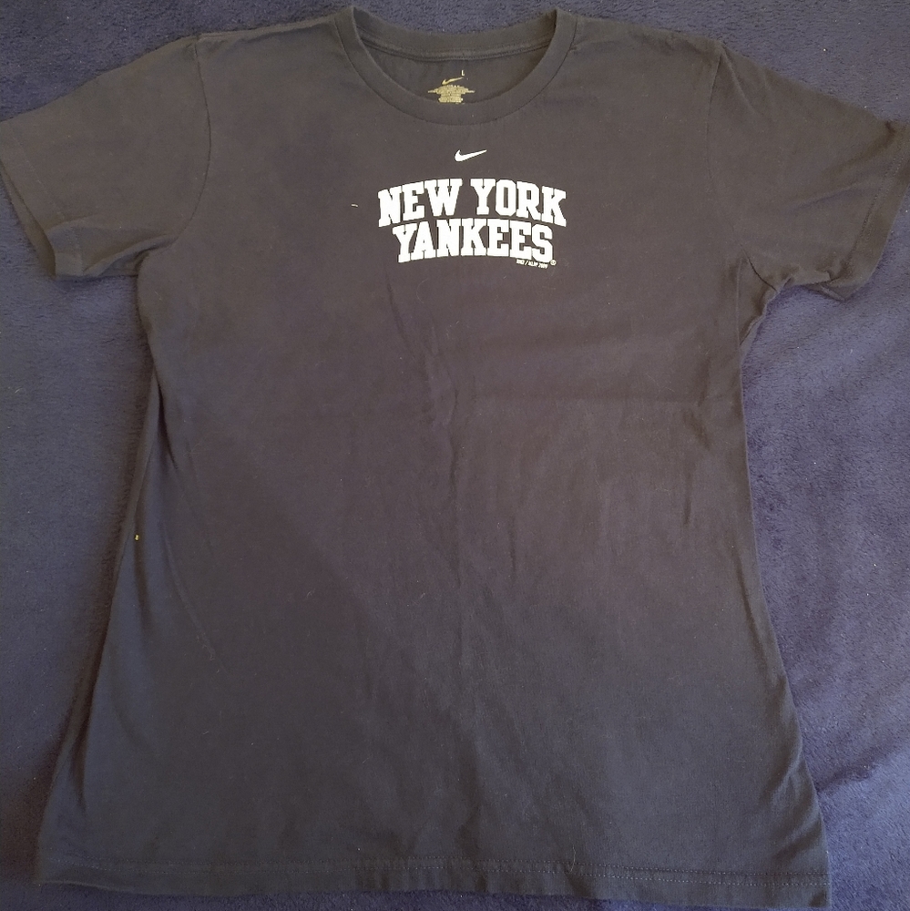 Nike MLBP New York Yankees T Shirt